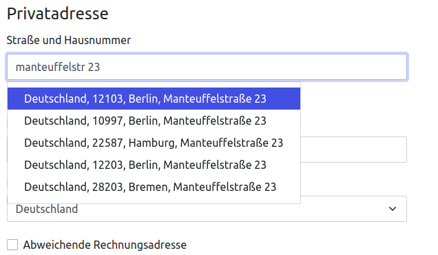 Adresseingabe auf der Buchungsseite mit Vorschlägen zur Vervollständigung